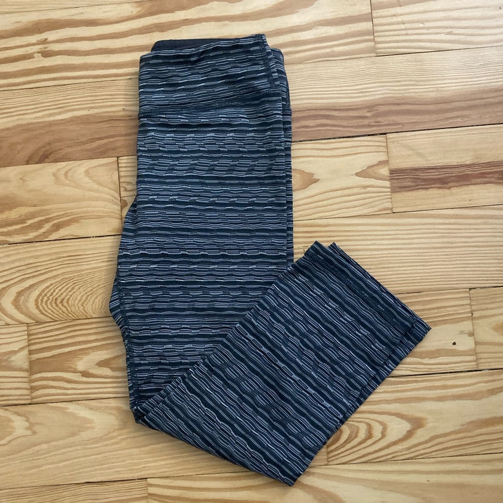 90 degree girls athletic leggings, size L(12)